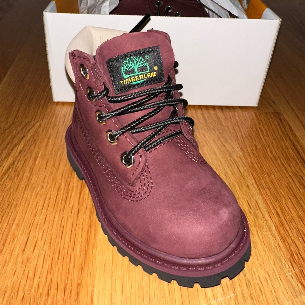 Infant/Toddler Size 5c Burgundy Timberland Boots